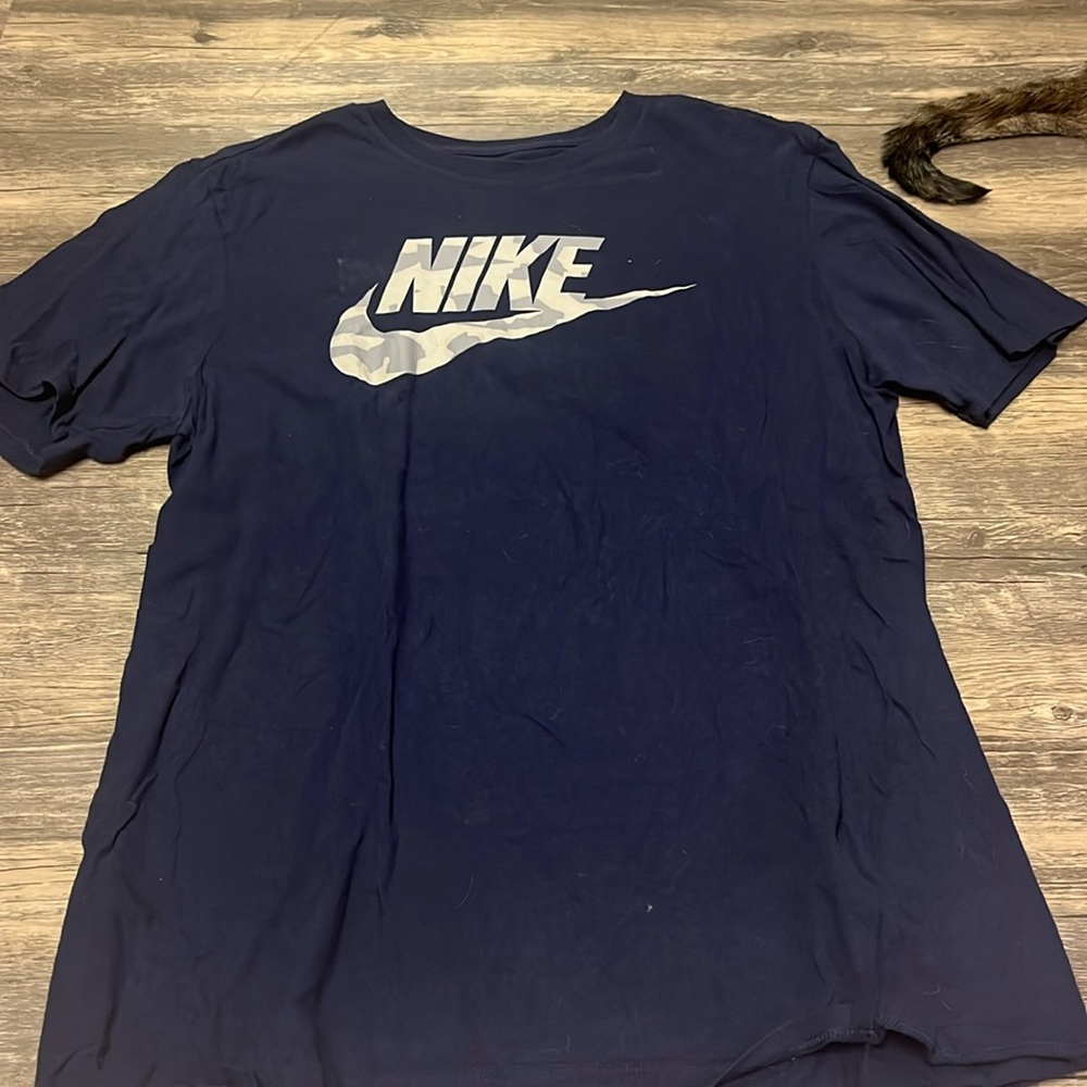Blue Nike Tee shirt Men’s Size Large